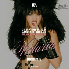 Dj Victoria & Richey V Sabato 21 Settembre 2024 Amnesia