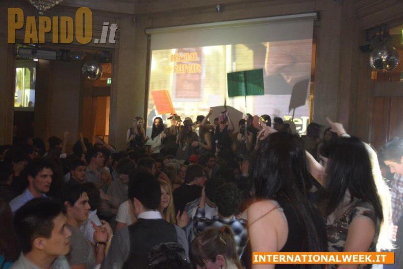 Giovedì 14 Marzo 2013: 