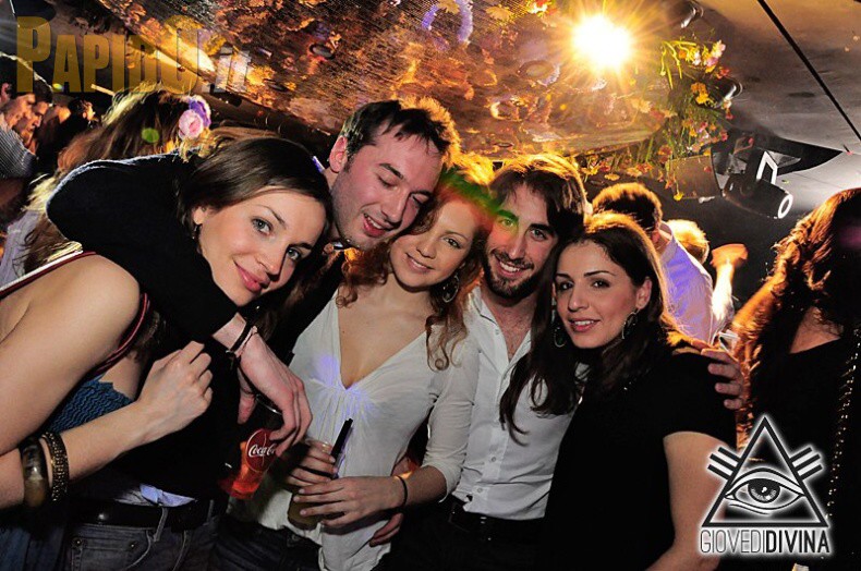 Giovedì 21 Marzo 2013: 