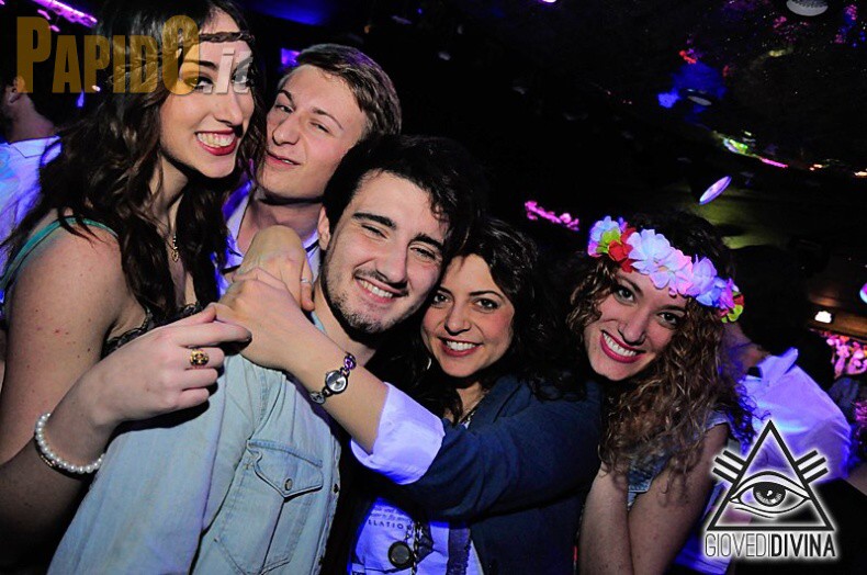 Giovedì 21 Marzo 2013: 