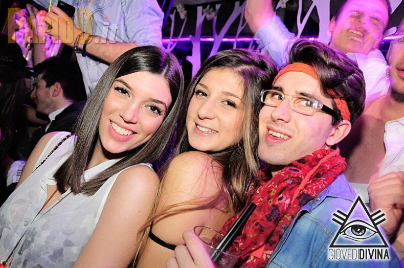 Giovedì 21 Marzo 2013: 