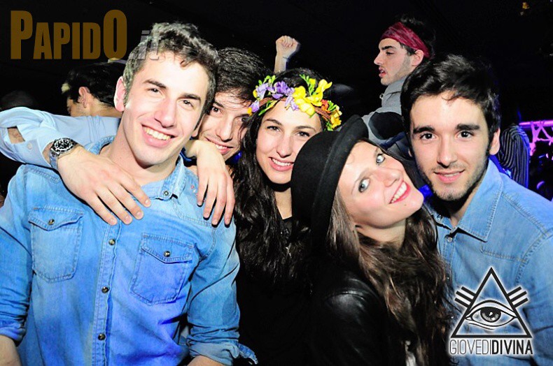 Giovedì 21 Marzo 2013: 