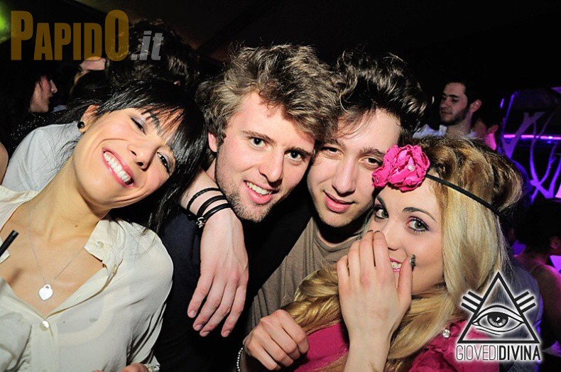 Giovedì 21 Marzo 2013: 