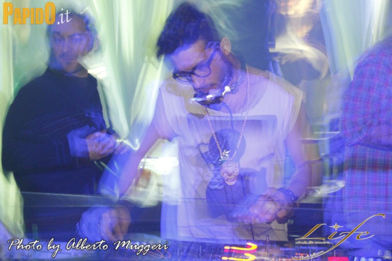 Sabato 07 Aprile - Life