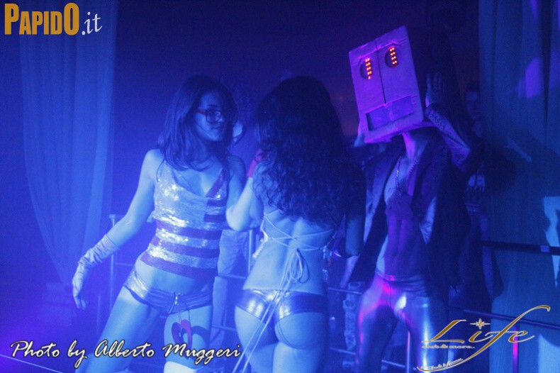 Sabato 07 Aprile - Life