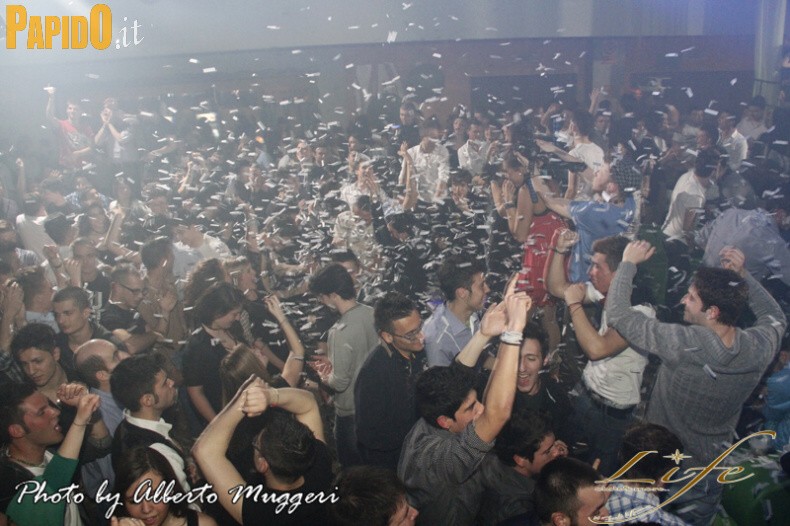 Sabato 07 Aprile - Life
