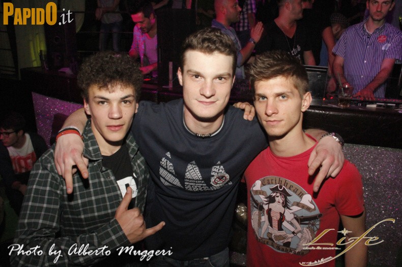 Sabato 07 Aprile - Life