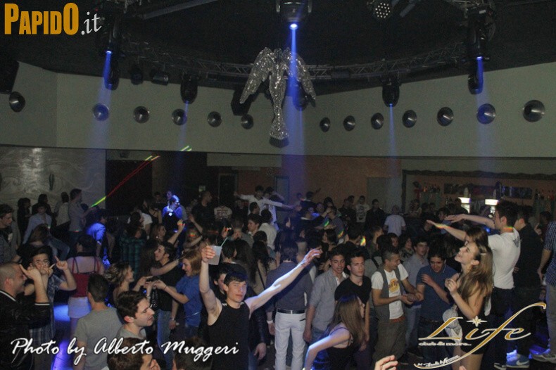 Sabato 07 Aprile - Life