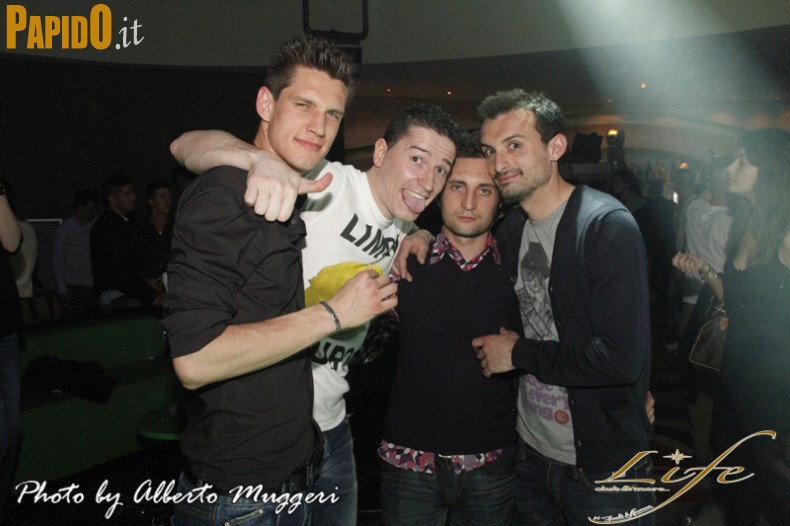 Sabato 07 Aprile - Life