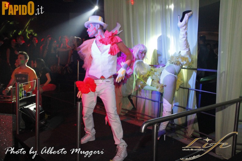 Sabato 14 Aprile - Life