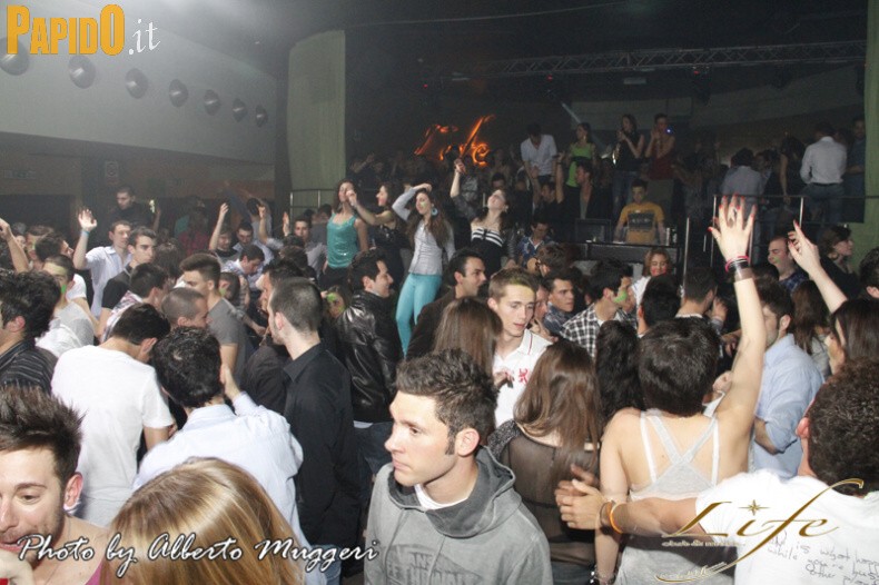 Sabato 14 Aprile - Life