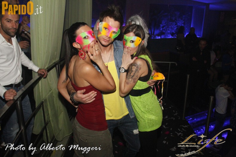 Sabato 14 Aprile - Life