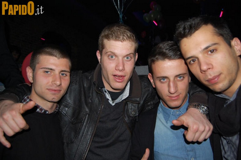 Sabato 03 Marzo - Shed Club