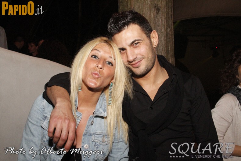 Venerdì 25 Maggio, Square