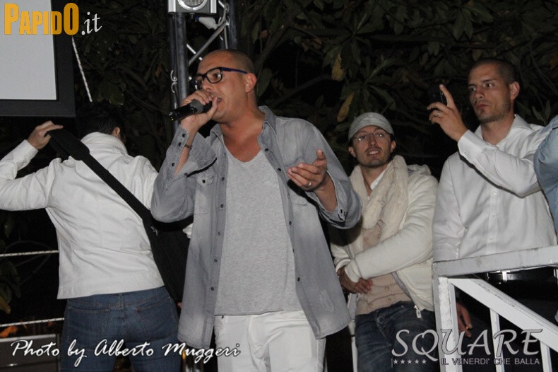 Venerdì 25 Maggio, Square