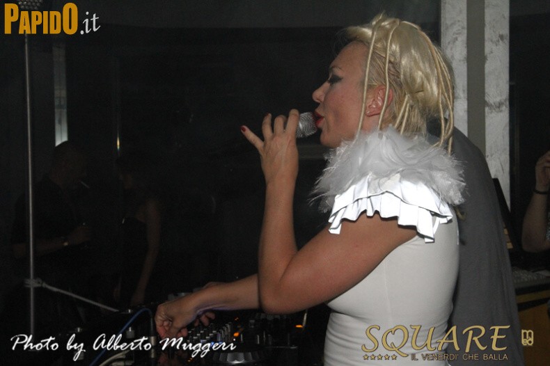 Venerdì 27 Aprile - Square