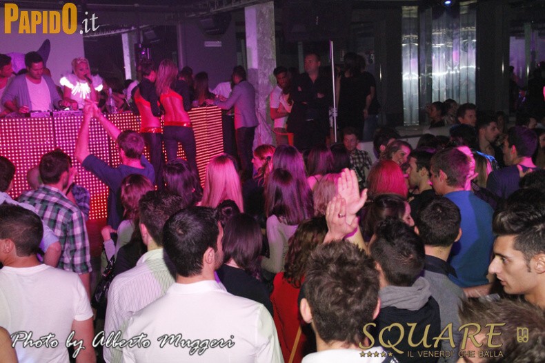 Venerdì 27 Aprile - Square