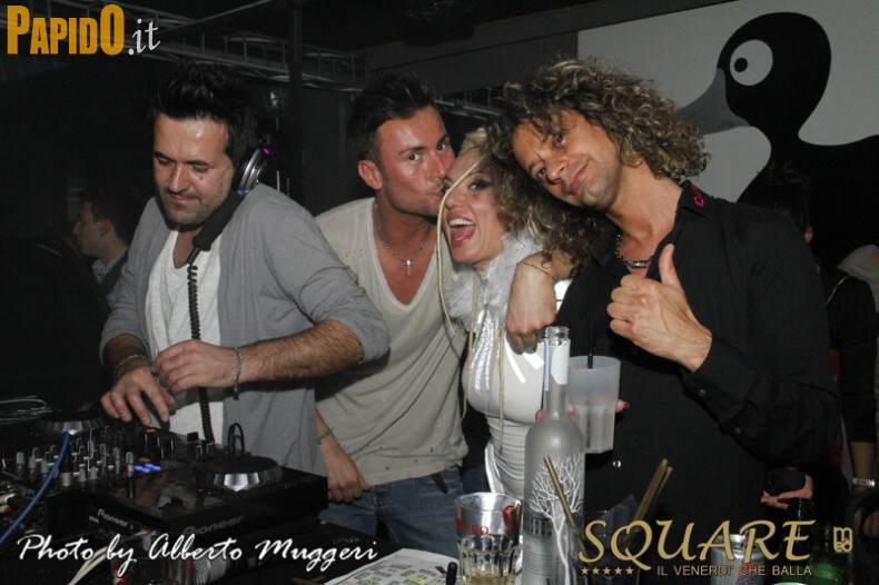 Venerdì 27 Aprile - Square