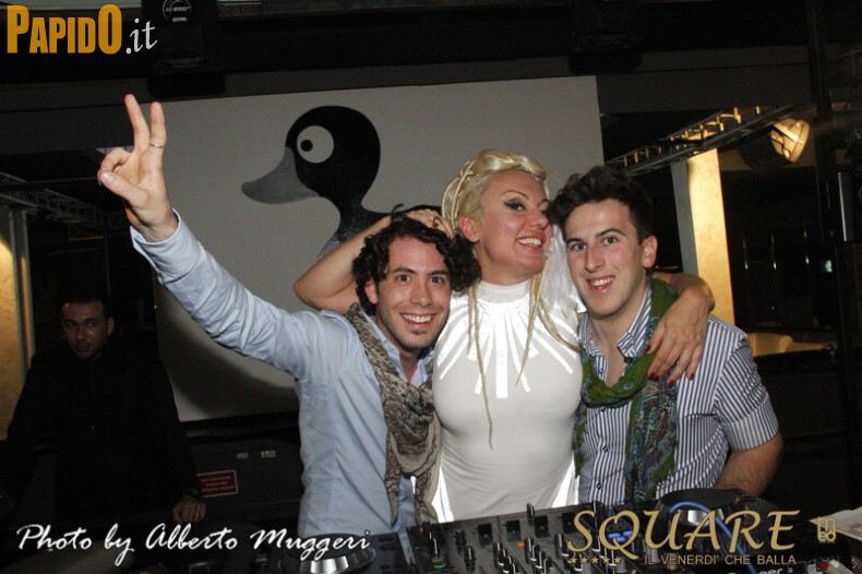 Venerdì 27 Aprile - Square