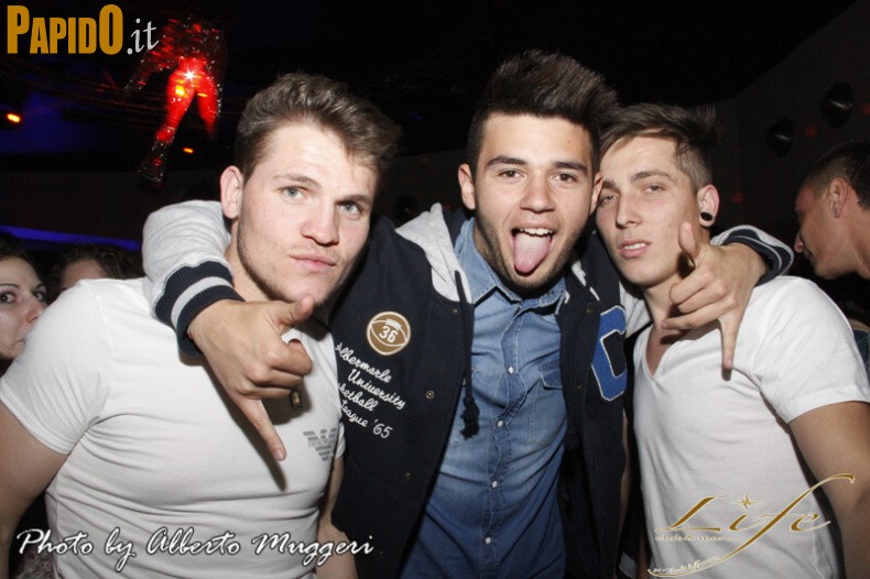 Sabato 28 Aprile - LIFE