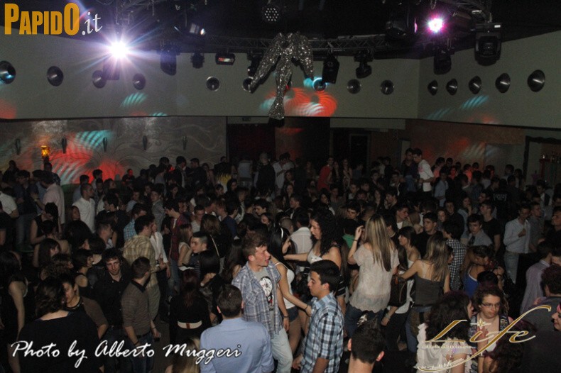 Sabato 28 Aprile - LIFE