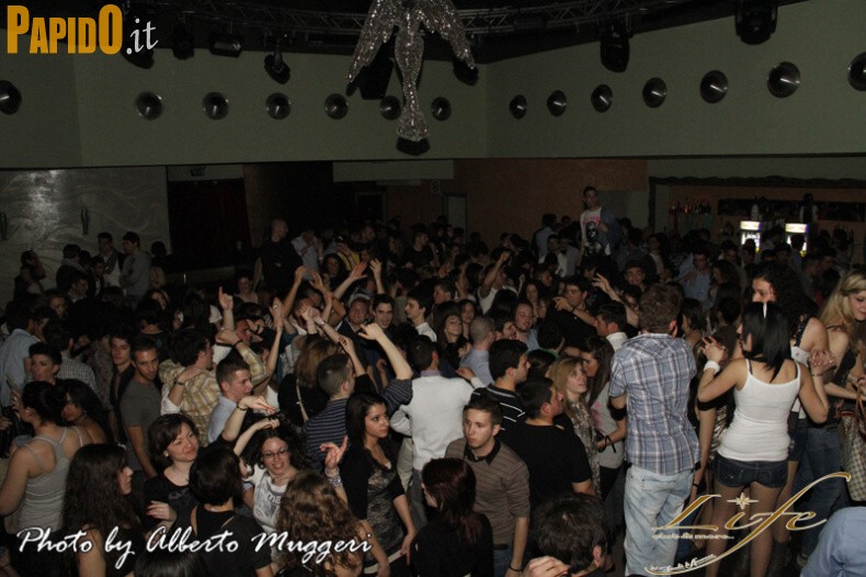 Sabato 28 Aprile - LIFE