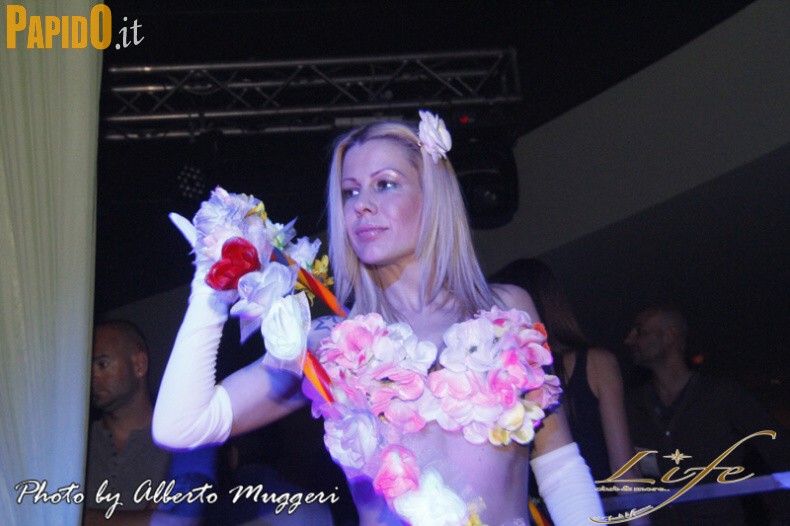 Sabato 28 Aprile - LIFE