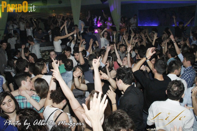 Sabato 28 Aprile - LIFE