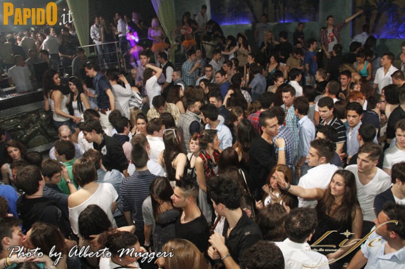 Sabato 28 Aprile - LIFE