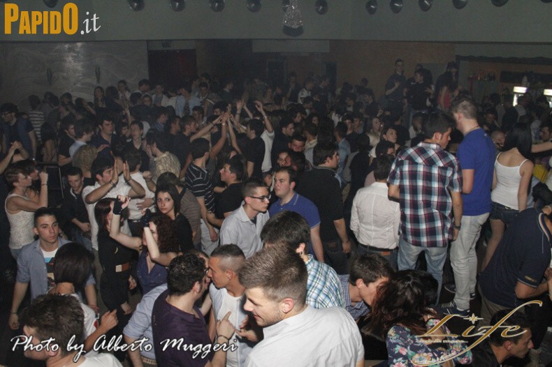 Sabato 28 Aprile - LIFE