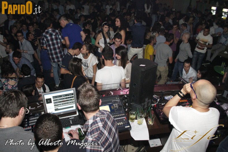 Sabato 28 Aprile - LIFE