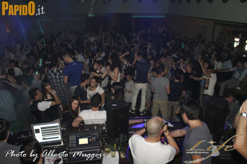 Sabato 28 Aprile - LIFE