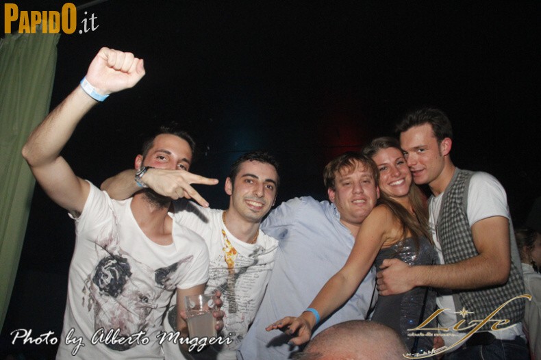 Sabato 28 Aprile - LIFE