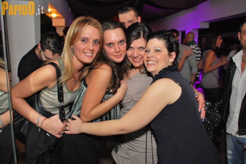 Sabato 03 Marzo - The Beach