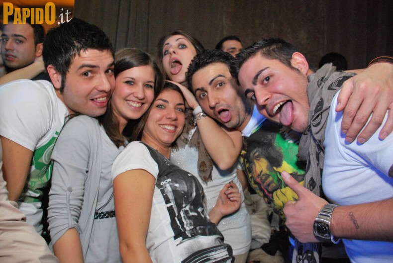 Sabato 03 Marzo - The Beach