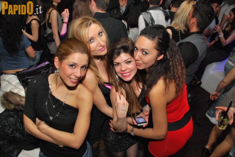 Sabato 03 Marzo - The Beach