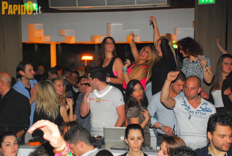 Sabato 05 Maggio - The Beach