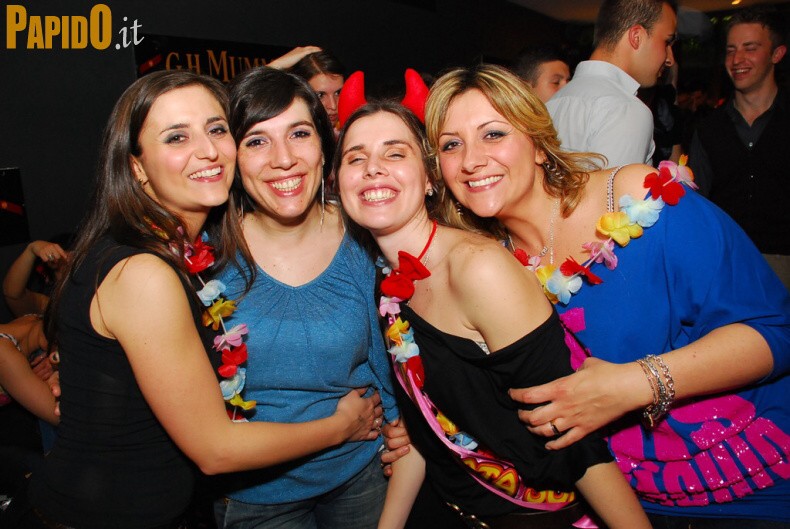 Sabato 05 Maggio - The Beach