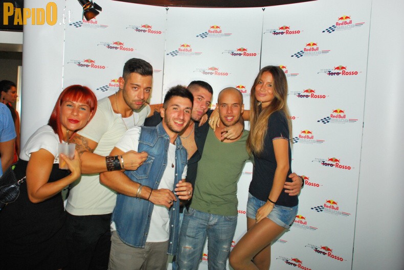 Sabato 08 Settembre al The Beach