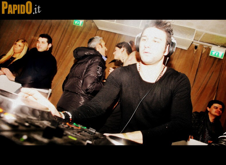 Venerdì 10 Febbraio - The Beach