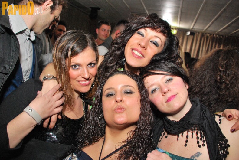 Sabato 10 Marzo - The Beach