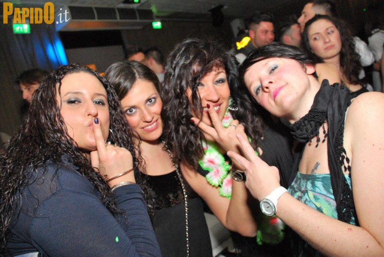 Sabato 10 Marzo - The Beach