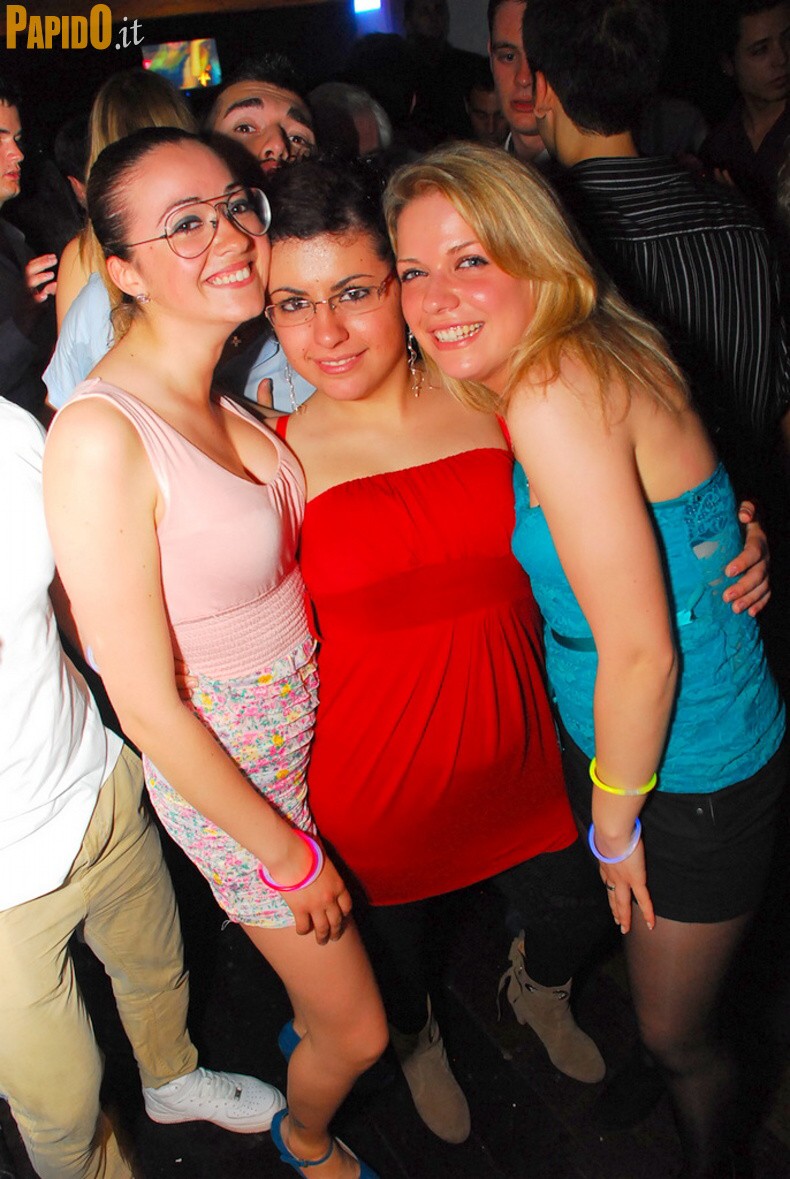 Venerdì 11 Maggio - The Beach