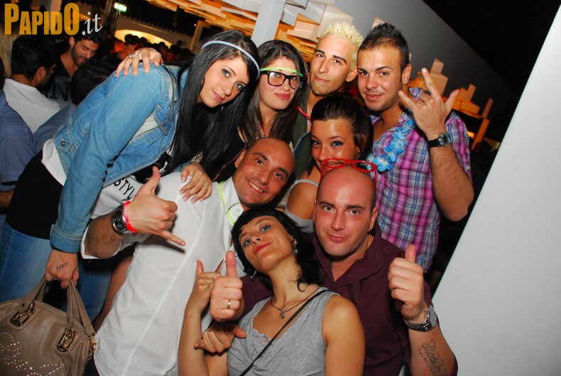 Venerdì 11 Maggio - The Beach