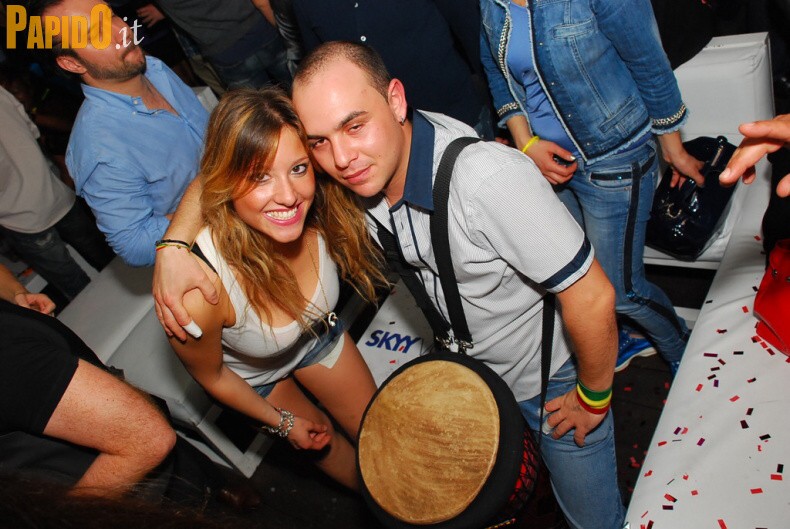 Venerdì 11 Maggio - The Beach