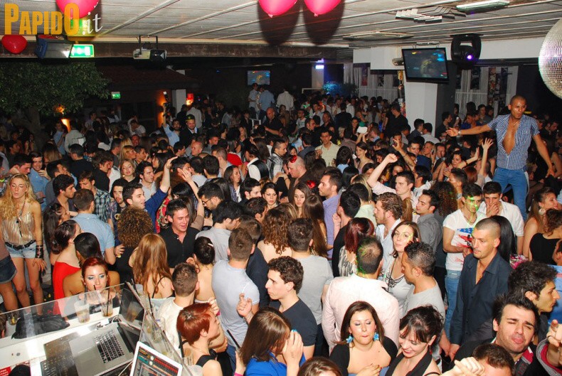 Venerdì 11 Maggio - The Beach