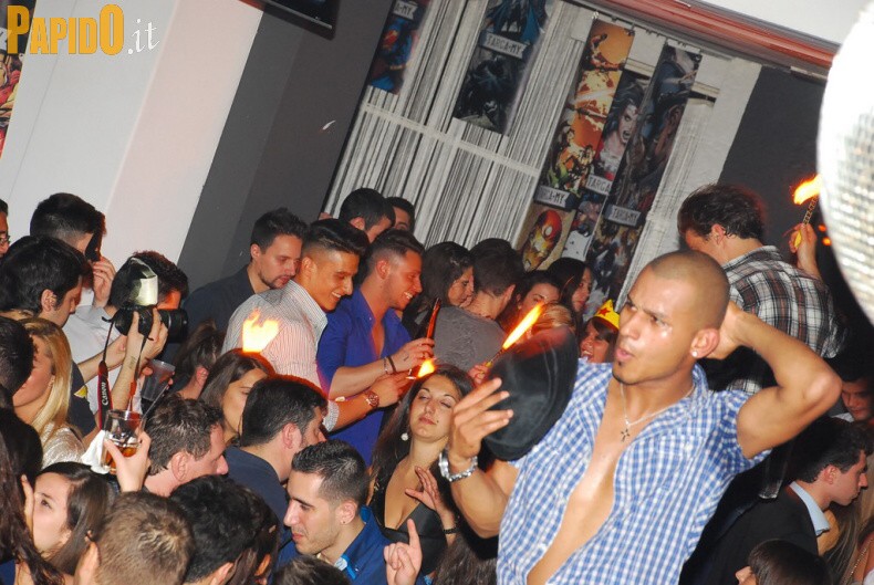 Venerdì 11 Maggio - The Beach
