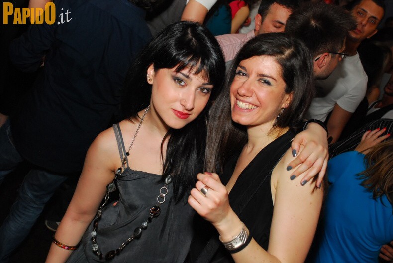 Venerdì 11 Maggio - The Beach