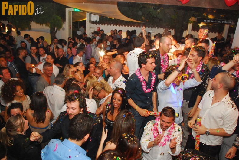 Venerdì 11 Maggio - The Beach