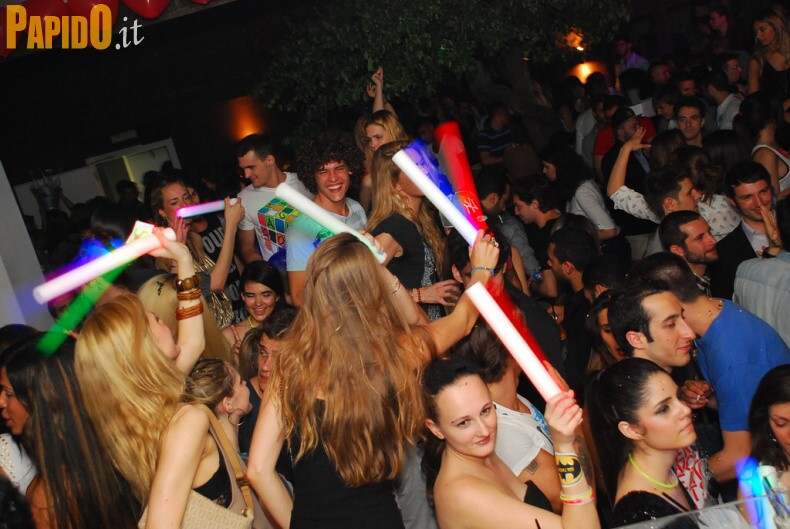 Venerdì 11 Maggio - The Beach